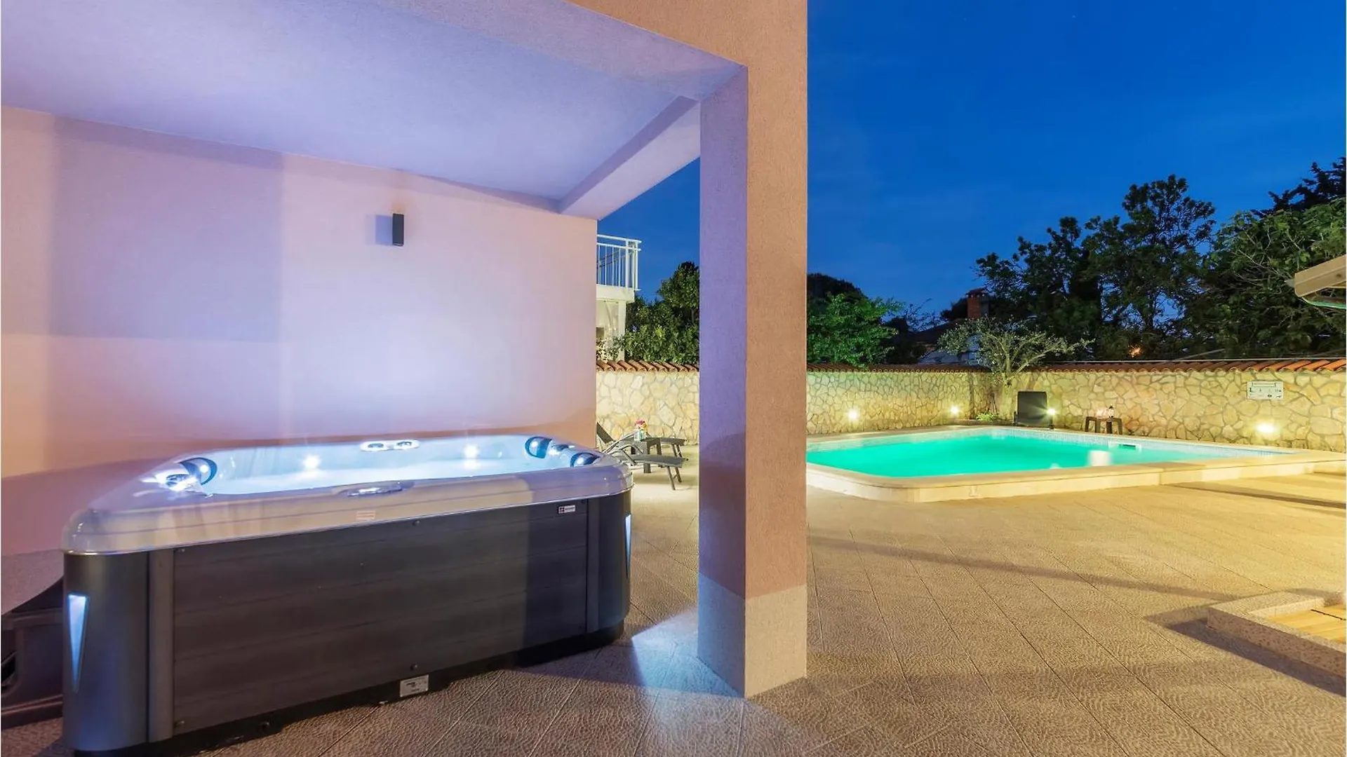 Lovely Home In Pula With House Sea View Holiday home