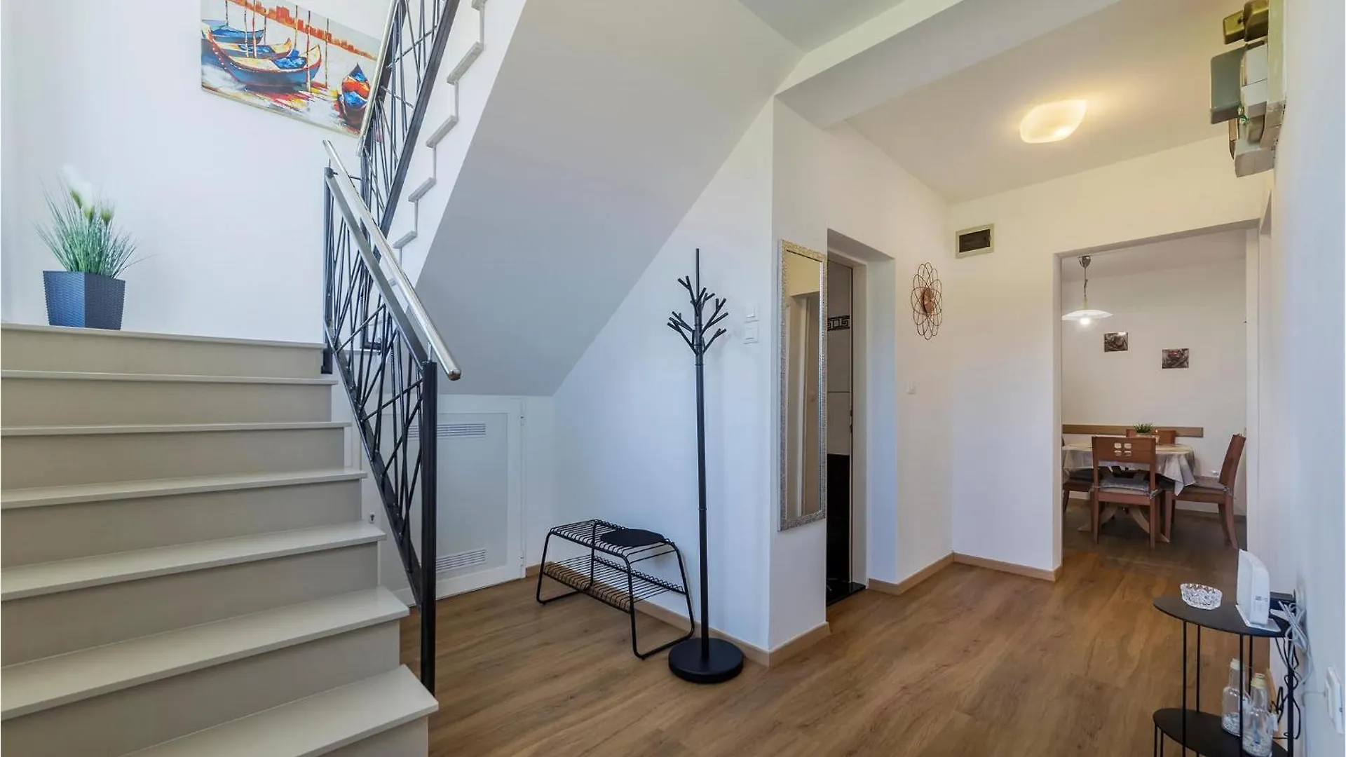 Lovely Home In Pula With House Sea View Holiday home