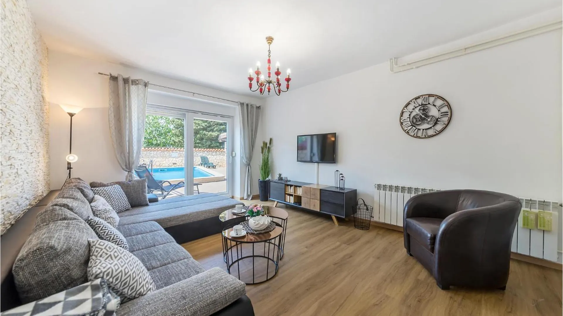 Lovely Home In Pula With House Sea View Holiday home